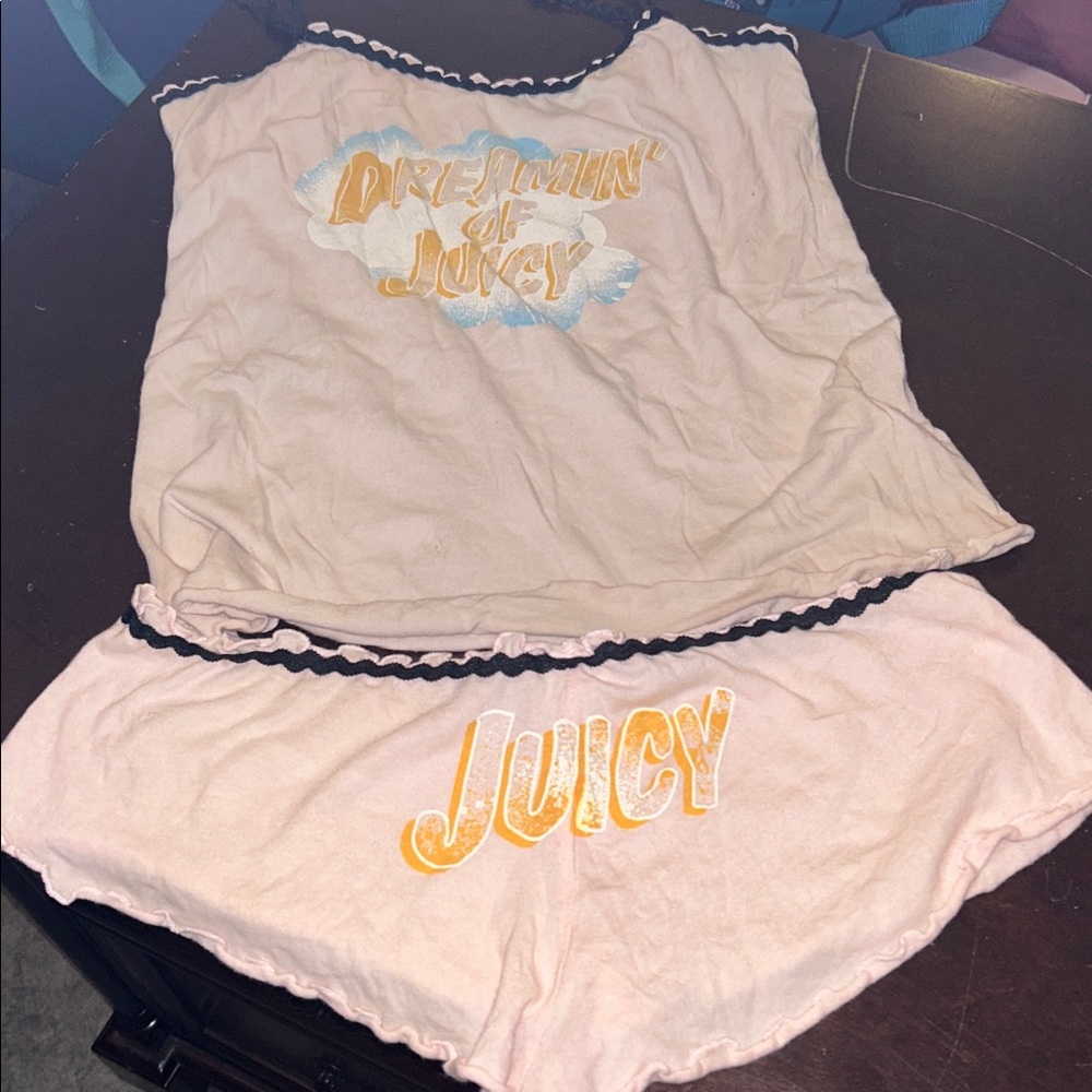 Juicy Couture Pink dreaming of juicy Sleepwear Set